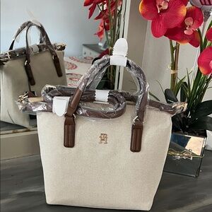 Tommy Hilfiger Cream Crossbody Bag with Brown Accents